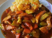 Gemüse-Würstchengulasch - Rezept