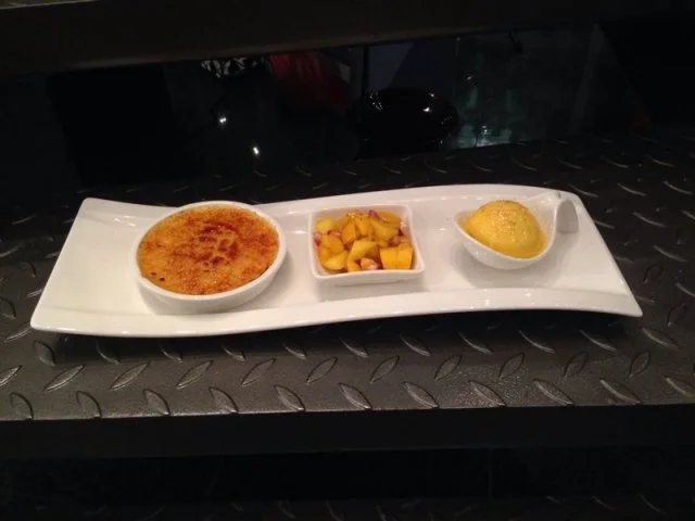 Mango-Sorbet mit Lavendel-Creme-Brulee - Rezept