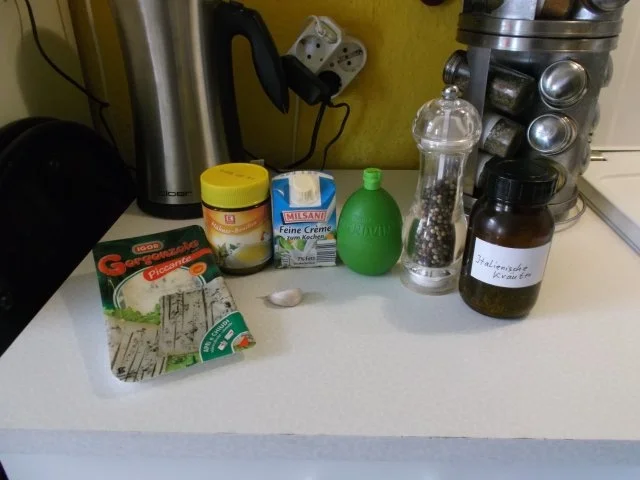 Geflügel: Grillhähnchen mit Gorgonzolasoße - Rezept - Bild Nr. 7