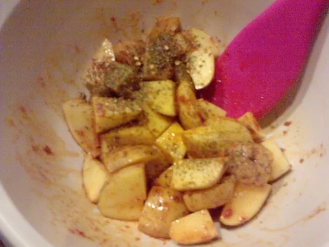 Rezept: AFTER-BIKING-BEFORE-TATORT-STEAK – FILETSTEAK MIT SPICY-FRIES AND ONIONS Bild Nr. 5 AFTER-BIKING-BEFORE-TATORT-STEAK – FILETSTEAK MIT SPICY-FRIES AND ONIONS - Rezept - Bild Nr. 5