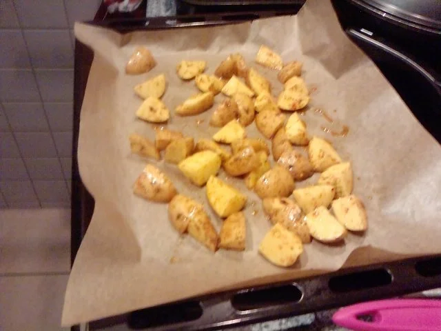 Rezept: AFTER-BIKING-BEFORE-TATORT-STEAK – FILETSTEAK MIT SPICY-FRIES AND ONIONS Bild Nr. 6 AFTER-BIKING-BEFORE-TATORT-STEAK – FILETSTEAK MIT SPICY-FRIES AND ONIONS - Rezept - Bild Nr. 6