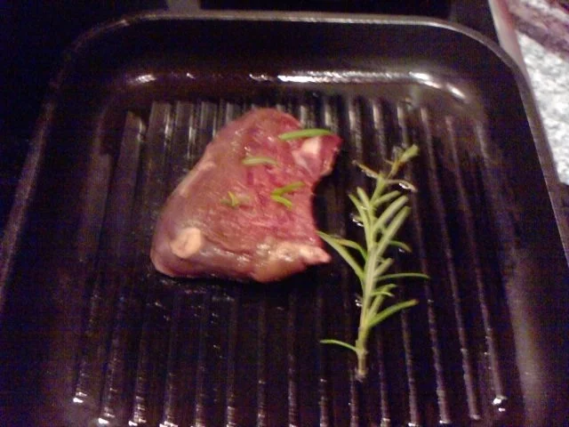 Rezept: AFTER-BIKING-BEFORE-TATORT-STEAK – FILETSTEAK MIT SPICY-FRIES AND ONIONS Bild Nr. 10 AFTER-BIKING-BEFORE-TATORT-STEAK – FILETSTEAK MIT SPICY-FRIES AND ONIONS - Rezept - Bild Nr. 10