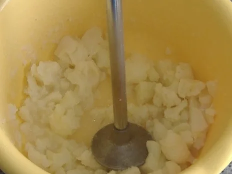 Rezept: Blumenkohlauflauf mit Berg-und Ziegenkäse Bild Nr. 3 Blumenkohlauflauf mit Berg-und Ziegenkäse - Rezept - Bild Nr. 3