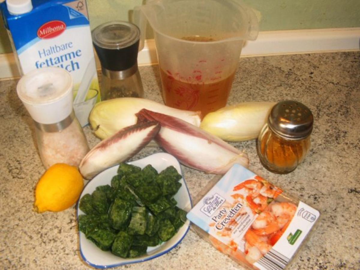 Chicoree gefüllt mit Crevetten und Spinat - Rezept - Bild Nr. 3