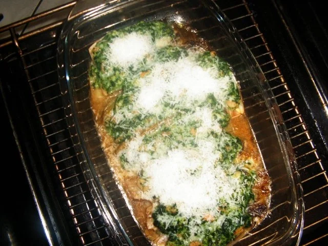 Rezept: Chicoree gefüllt mit Crevetten und Spinat Bild Nr. 8 Chicoree gefüllt mit Crevetten und Spinat - Rezept - Bild Nr. 8