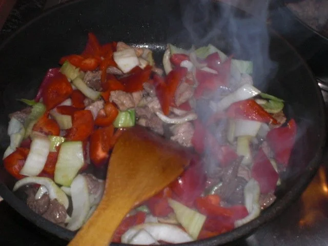 Rezept: Gulasch asiatische Art Bild Nr. 6 Gulasch asiatische Art - Rezept - Bild Nr. 6