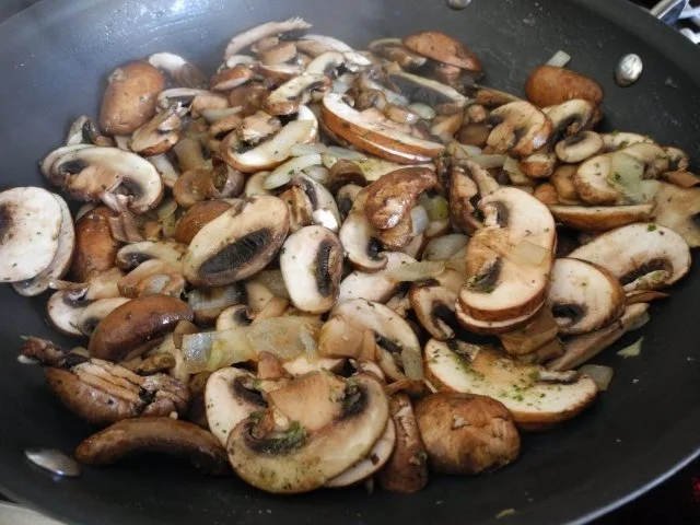 Vegan : Reis - Champignon - Pfanne mit Zuckerschoten - Rezept - Bild Nr. 5