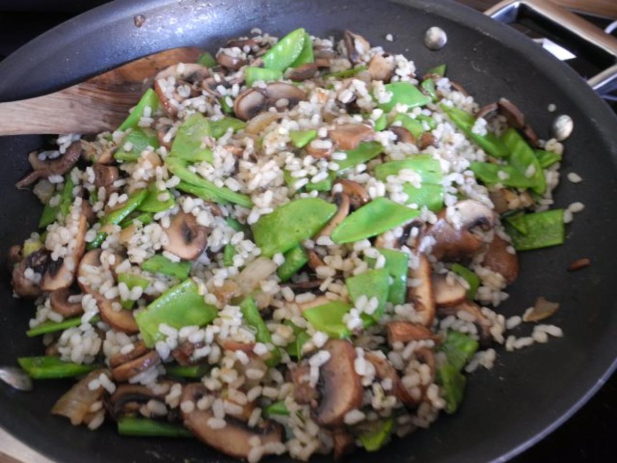 Vegan : Reis - Champignon - Pfanne mit Zuckerschoten - Rezept - Bild Nr. 10