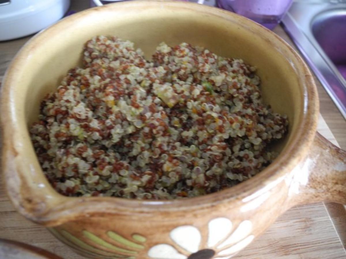 Vegan : Buntes Quinoa mit Zucchini - Spinat und Kokoschampignons - Rezept - Bild Nr. 6