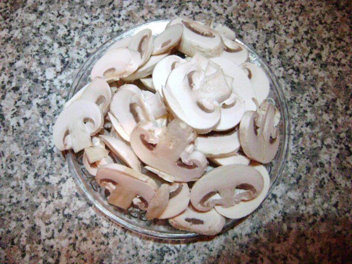 Fischsuppe mit Kokosmilch und Bärlauch - Rezept - Bild Nr. 3