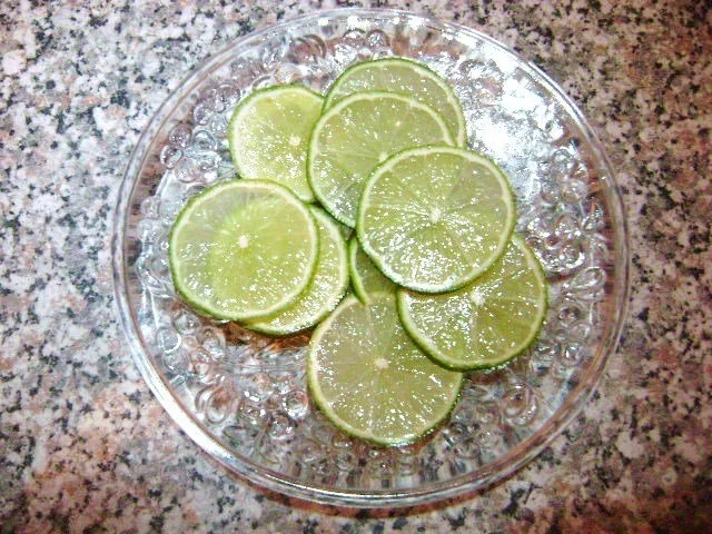 Rezept: Fischsuppe mit Kokosmilch und Bärlauch Bild Nr. 5 Fischsuppe mit Kokosmilch und Bärlauch - Rezept - Bild Nr. 5