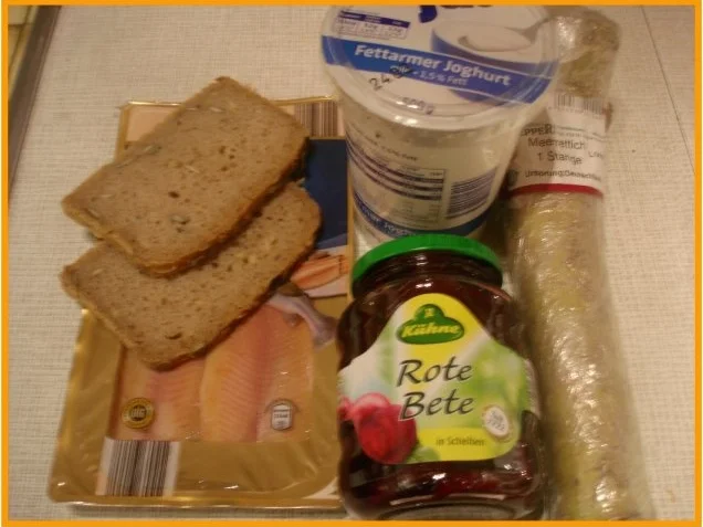 Kürbiskernbrot mit Forellenfilet und Rote Bete - Rezept - Bild Nr. 2