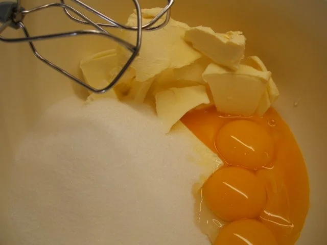 Backen: Mikees liebster Nusskuchen - Rezept - Bild Nr. 4