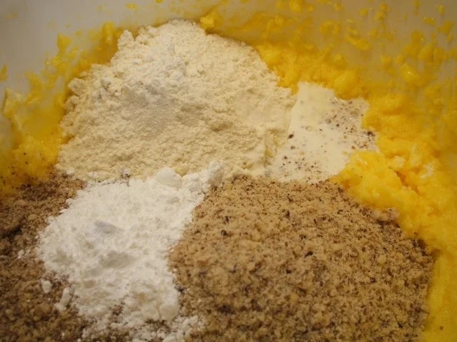 Backen: Mikees liebster Nusskuchen - Rezept - Bild Nr. 5