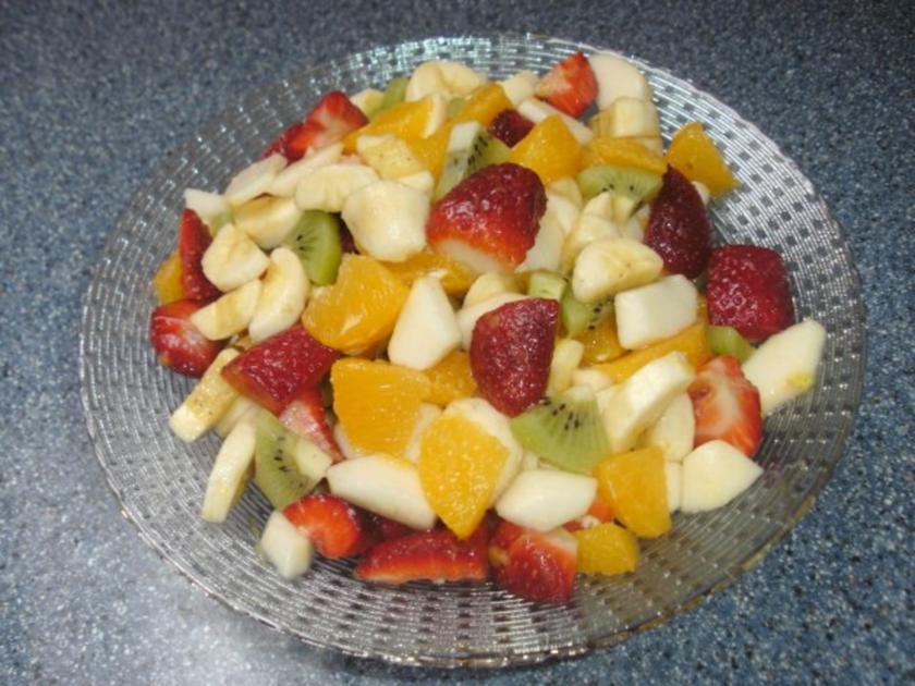 Obstsalat so essen auch meine Jungs ihre Vitamine - Rezept mit Bild ...