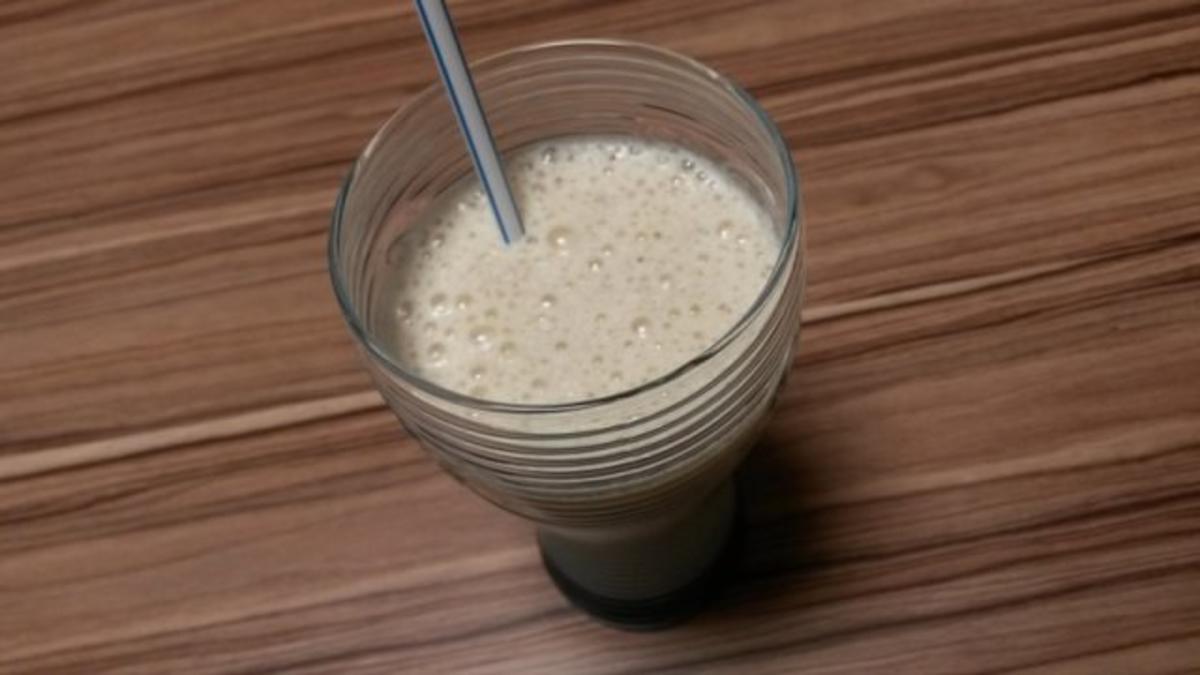 Bananenmilch trifft Kinderschokolade - Rezept - Bild Nr. 2