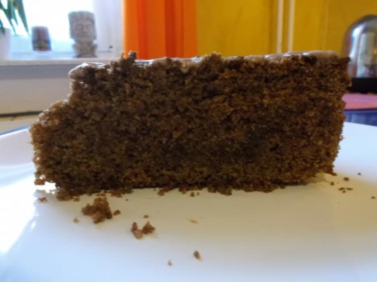 Kuchen: Schoko-Rum-Nusskuchen - Rezept mit Bild - kochbar.de