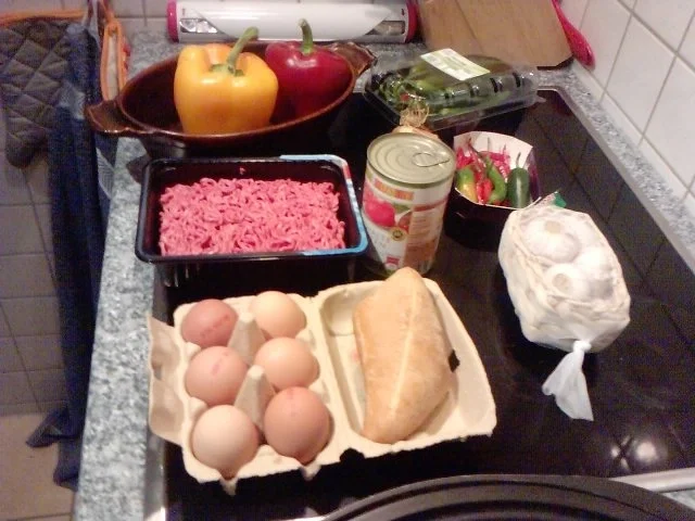 Rezept: TÖLTÖTT-PAPRIKA – GEFÜLLTE NIGHTCOOKERPAPRIKASCHOTEN Bild Nr. 2 TÖLTÖTT-PAPRIKA – GEFÜLLTE NIGHTCOOKERPAPRIKASCHOTEN - Rezept - Bild Nr. 2