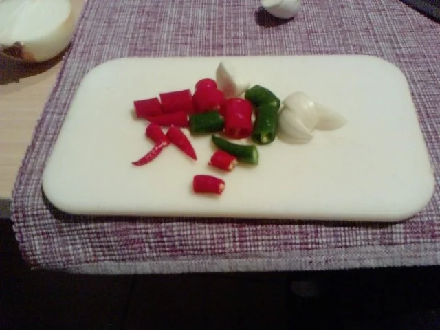 Rezept: TÖLTÖTT-PAPRIKA – GEFÜLLTE NIGHTCOOKERPAPRIKASCHOTEN Bild Nr. 3 TÖLTÖTT-PAPRIKA – GEFÜLLTE NIGHTCOOKERPAPRIKASCHOTEN - Rezept - Bild Nr. 3