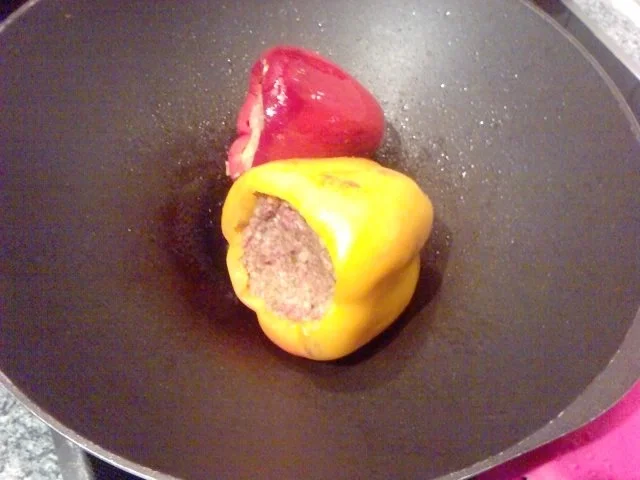 Rezept: TÖLTÖTT-PAPRIKA – GEFÜLLTE NIGHTCOOKERPAPRIKASCHOTEN Bild Nr. 12 TÖLTÖTT-PAPRIKA – GEFÜLLTE NIGHTCOOKERPAPRIKASCHOTEN - Rezept - Bild Nr. 12