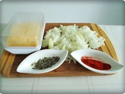 Rezept: Königsberger Klopse aus Thüringer Mett in feiner Kapernsauce Bild Nr. 4 Königsberger Klopse aus Thüringer Mett in feiner Kapernsauce - Rezept - Bild Nr. 4