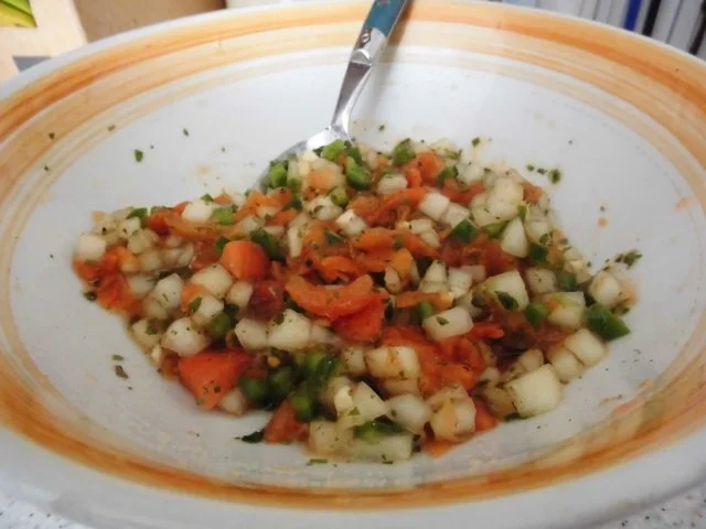 Rezept: Seelachsfilet auf der Haut gebraten mit kalter Salsa und Sesamreis Bild Nr. 4 Seelachsfilet auf der Haut gebraten mit kalter Salsa und Sesamreis - Rezept - Bild Nr. 4