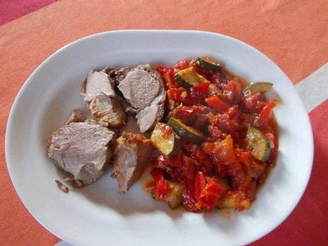 Geschmorte Putenoberkeule - Rezept