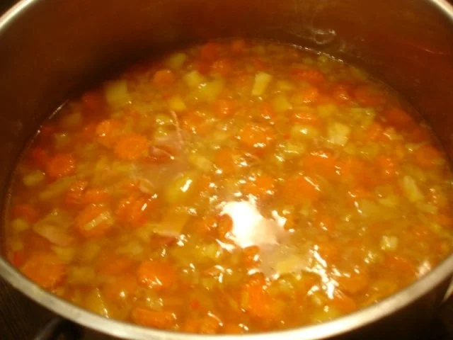 Rezept: Möhrenblüteneintopf à la Papa Bild Nr. 11 Möhrenblüteneintopf à la Papa - Rezept - Bild Nr. 11