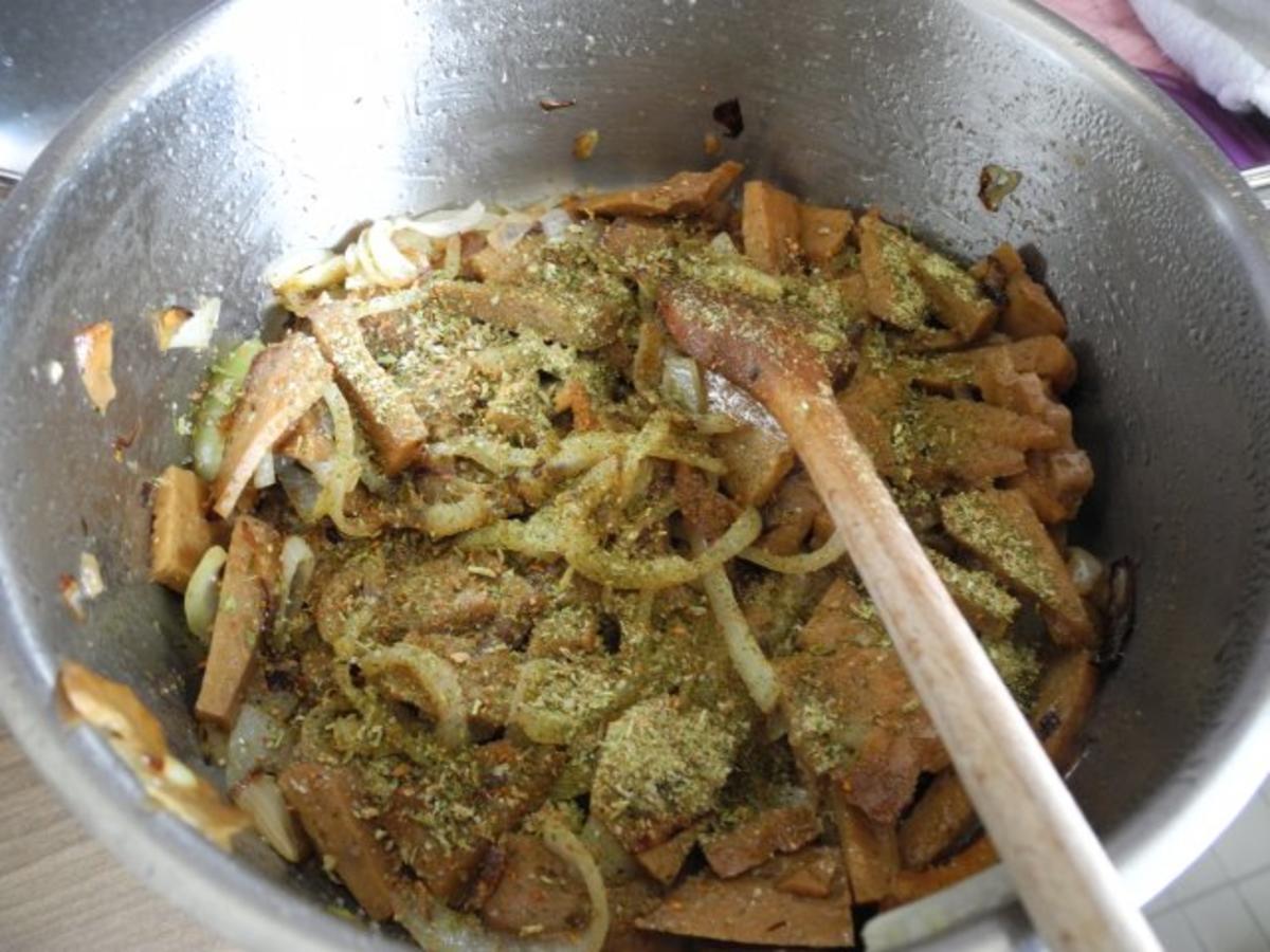Vegan : Gyros + Kümmelsauerkraut + Möhren - Kartoffel - Pastinaken - Mix - Rezept - Bild Nr. 8