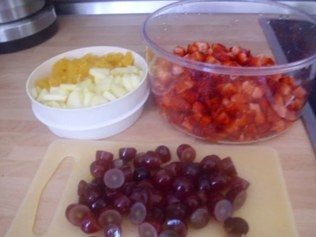 Beschwipste Obstsalat - Rezept - Bild Nr. 3