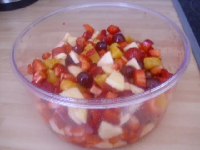 Beschwipste Obstsalat - Rezept - Bild Nr. 5