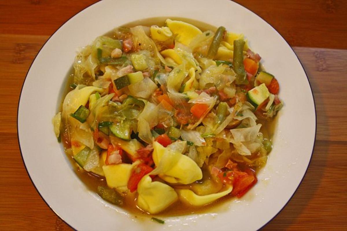 Teichmann's Gemüse-Tortellini-Eintopf - Rezept