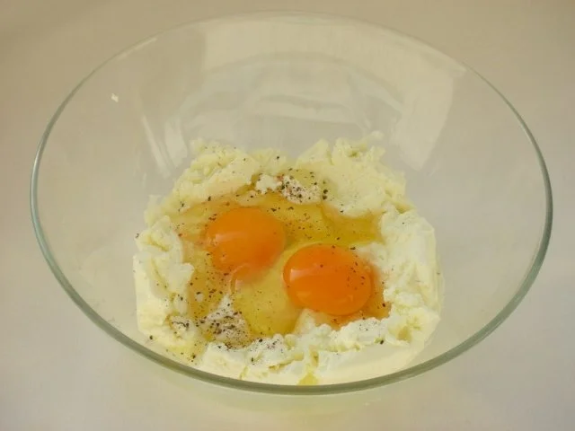 Herzhafte Quarkknödel mit Bärlauchsauce - Rezept - Bild Nr. 3