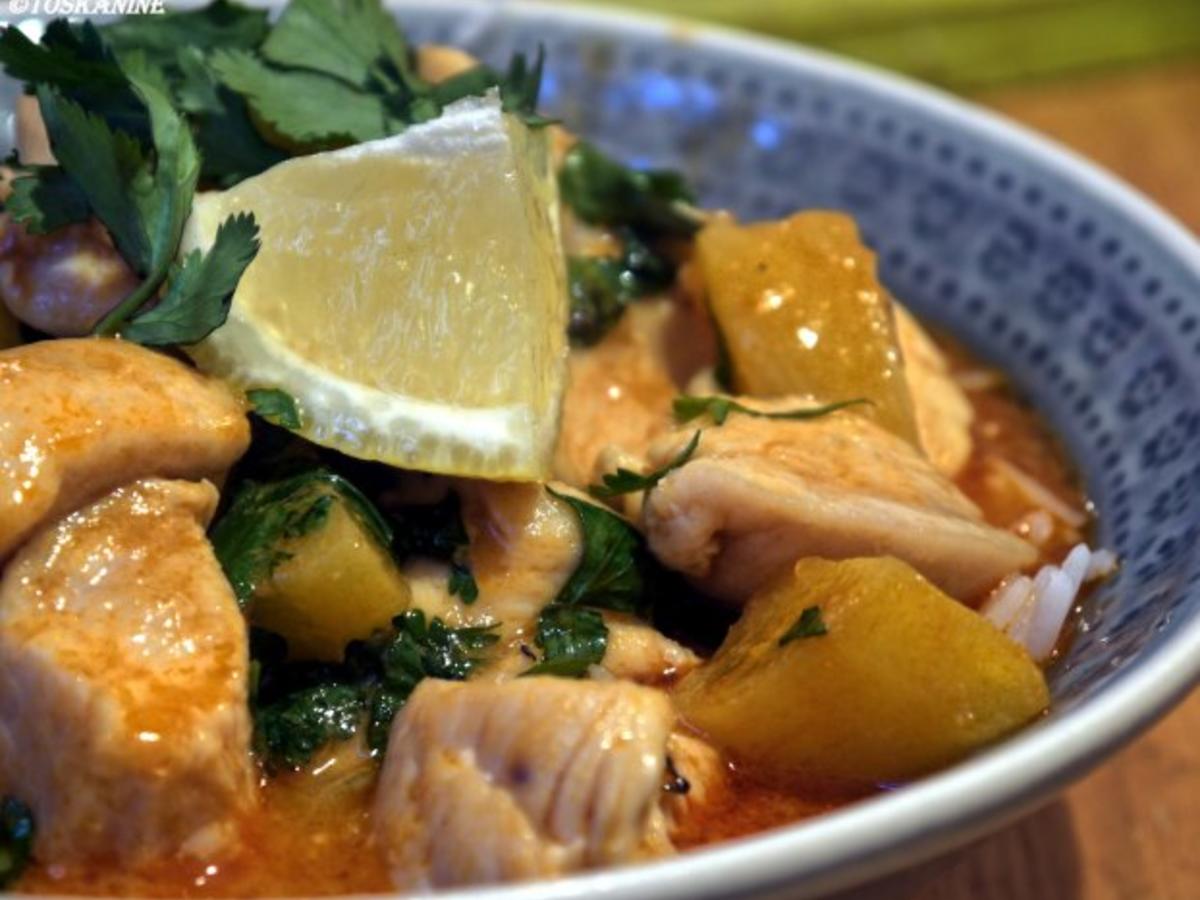 Thai-Curry mit Huhn und Ananas - Rezept - kochbar.de