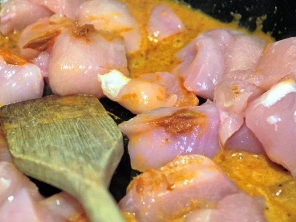 Thai-Curry mit Huhn und Ananas - Rezept - Bild Nr. 7