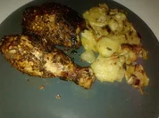 HÖLLENSCHENKEL MIT TEUFELSSALAT -- HOT- HÄHNCHENSCHENKEL MIT HOT-BRATKARTOFFELSALAT - Rezept