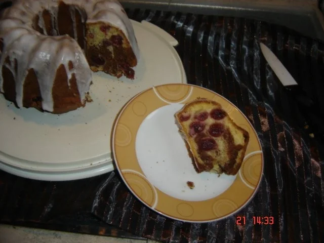 Rezept: Gugelhupf Schwarzwälder Art Bild Nr. 2 Gugelhupf Schwarzwälder Art - Rezept - Bild Nr. 2