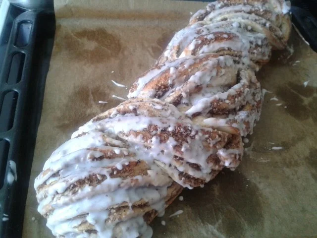 Rezept: Amaryllis Nusszopf Bild Nr. 2 Amaryllis Nusszopf - Rezept - Bild Nr. 2