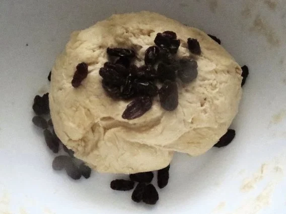 Rezept: Backen: Heiße Wecken, gewürzt Bild Nr. 2 Backen: Heiße Wecken, gewürzt - Rezept - Bild Nr. 2