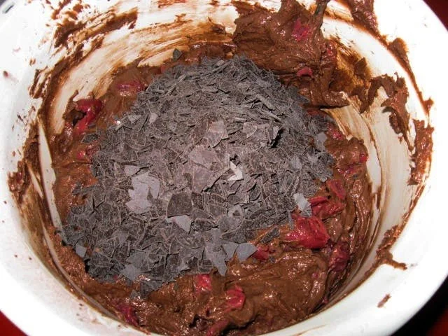 Rezept: Schokoladen - Kirsch - Gugelhupf Bild Nr. 11 Schokoladen - Kirsch - Gugelhupf - Rezept - Bild Nr. 11