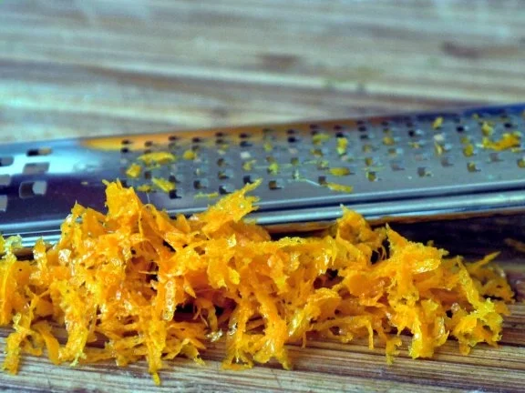 Ravioli mit Fenchel-Mandel-Füllung, Tomatensauce, Schafsfeta - Rezept - Bild Nr. 2