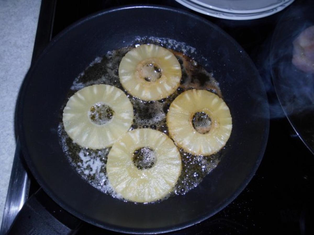 Hinterschinken mit Paprika und Ananas - Rezept - Bild Nr. 8