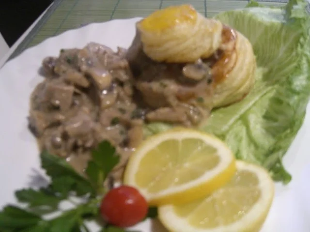 Rezept: Ragout fin an Blätterteigpastete Ragout fin an Blätterteigpastete - Rezept