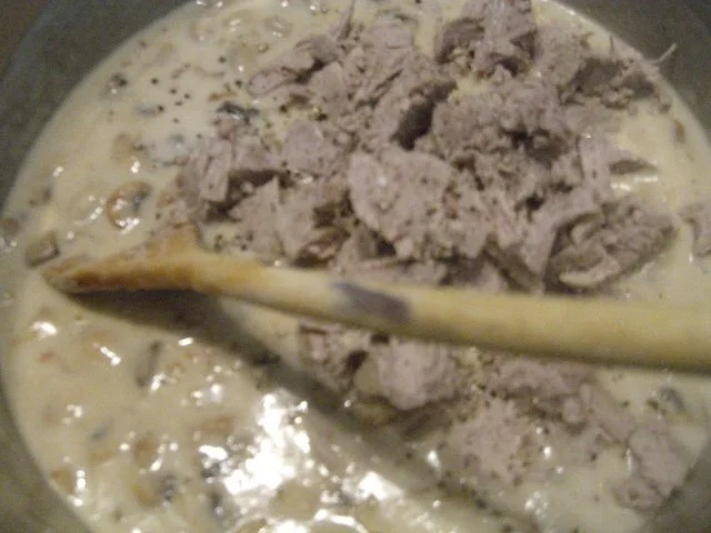 Rezept: Ragout fin an Blätterteigpastete Bild Nr. 9 Ragout fin an Blätterteigpastete - Rezept - Bild Nr. 9