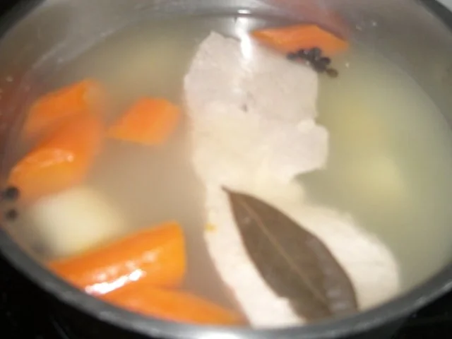 Rezept: Ragout fin an Blätterteigpastete Bild Nr. 14 Ragout fin an Blätterteigpastete - Rezept - Bild Nr. 14