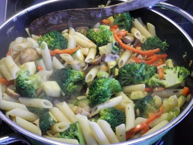 Vegan : Bunter Pasta - Topf - Rezept - Bild Nr. 18