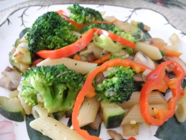 Vegan : Bunter Pasta - Topf - Rezept - Bild Nr. 19