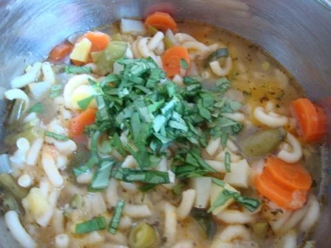 Minestrone nach "SuppenGeniesser Art " - Rezept - Bild Nr. 11
