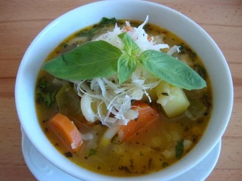 Minestrone nach "SuppenGeniesser Art " - Rezept