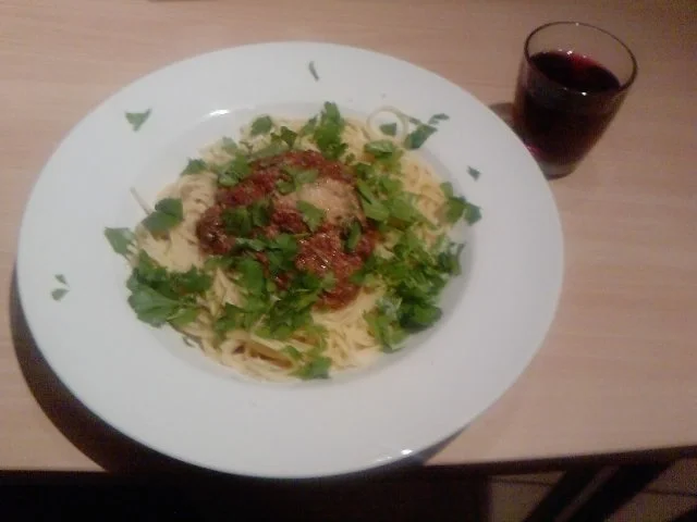 PASTA NICHT NUR FÜR LEICHTE MÄDCHEN --- SPAGHETT I  ALLA  PUTTANESCA - Rezept